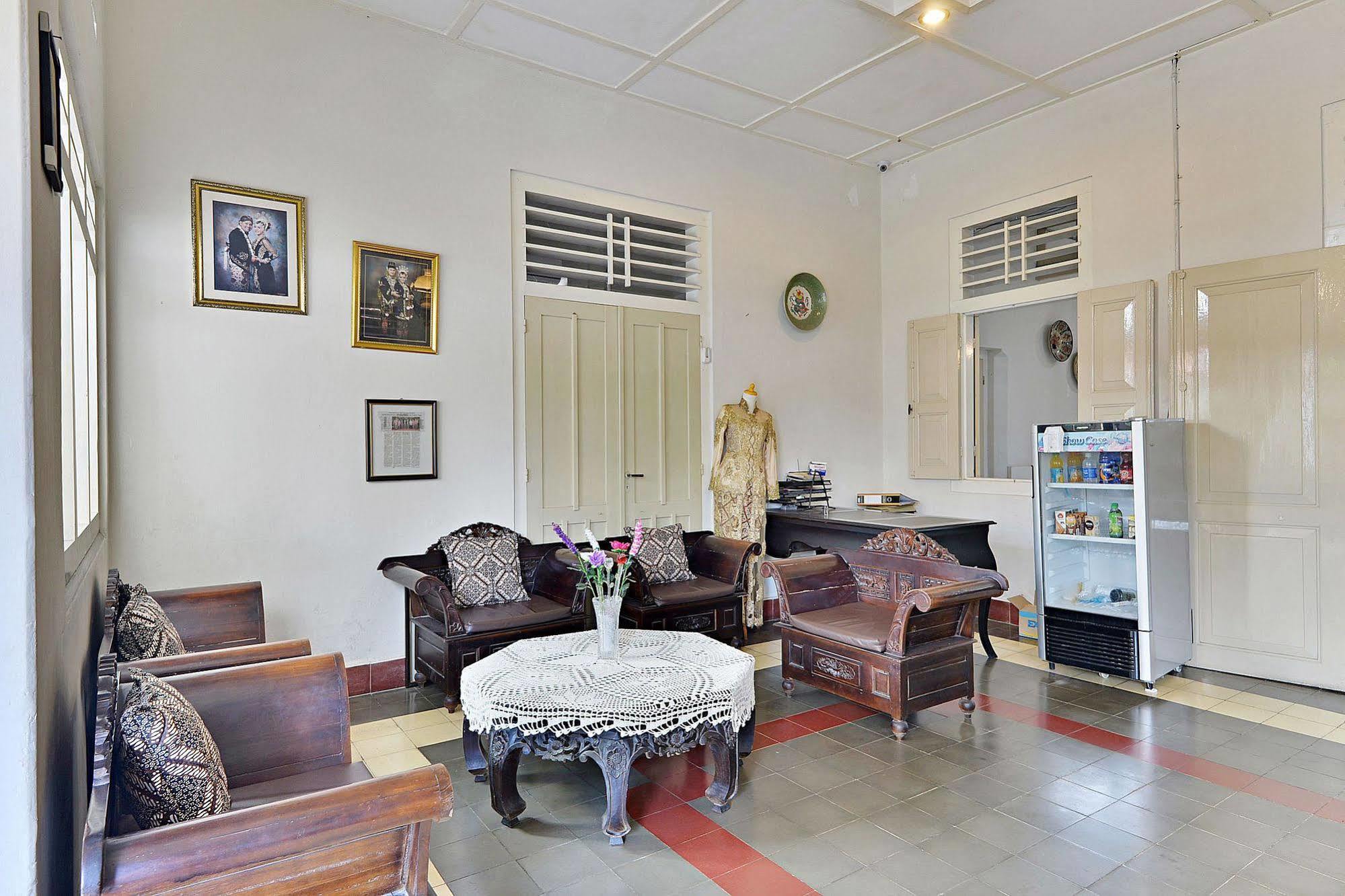 Zen Rooms Panembahan Kraton Yogyakarta Exterior foto