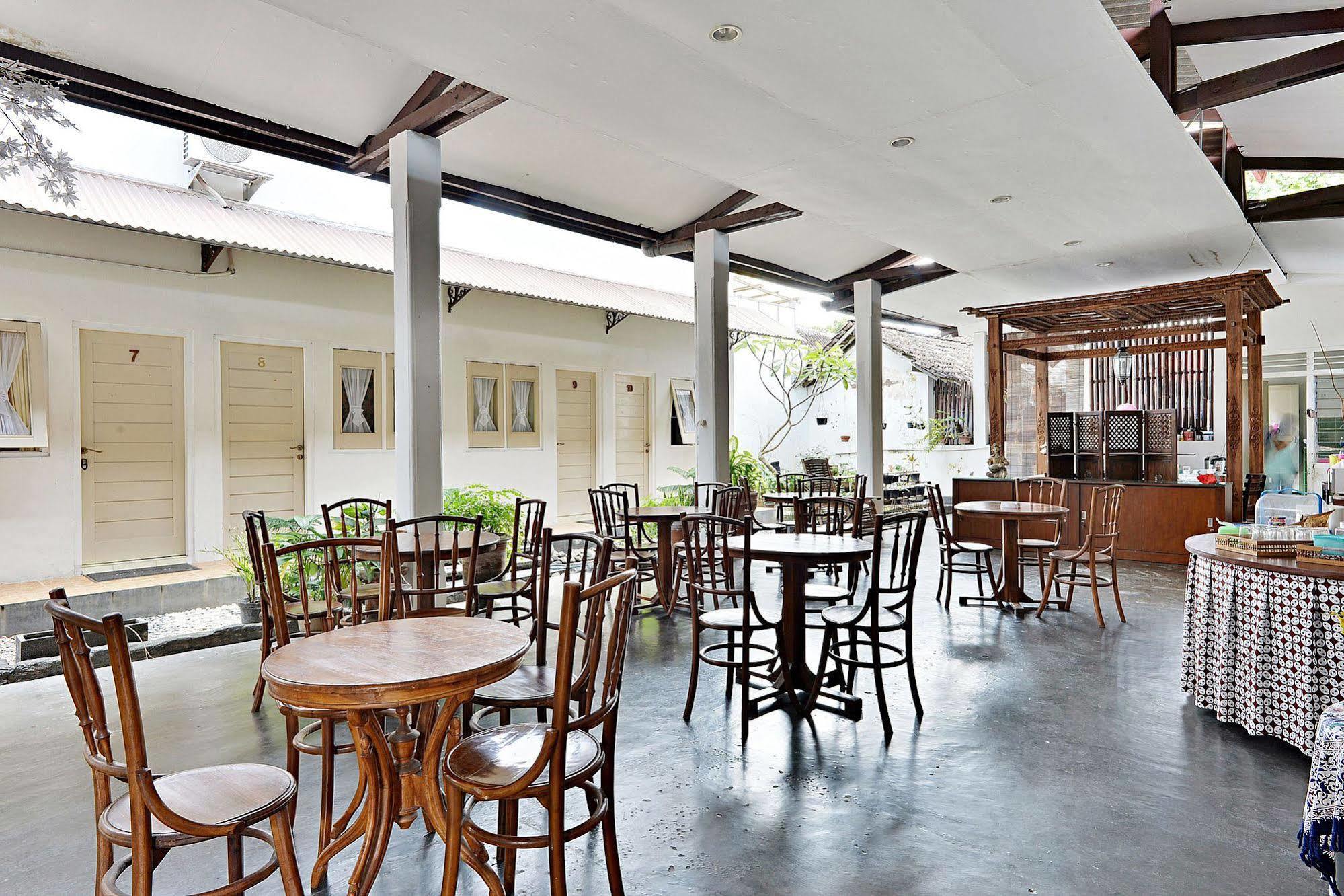 Zen Rooms Panembahan Kraton Yogyakarta Exterior foto
