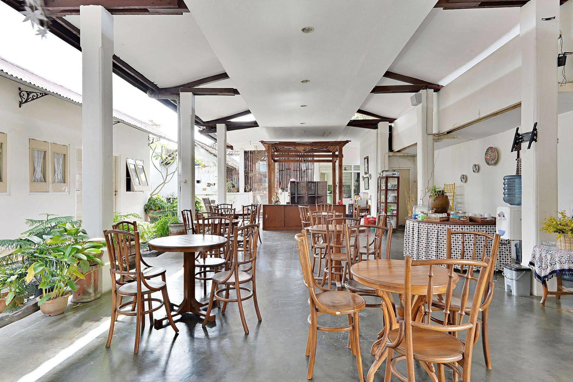 Zen Rooms Panembahan Kraton Yogyakarta Exterior foto