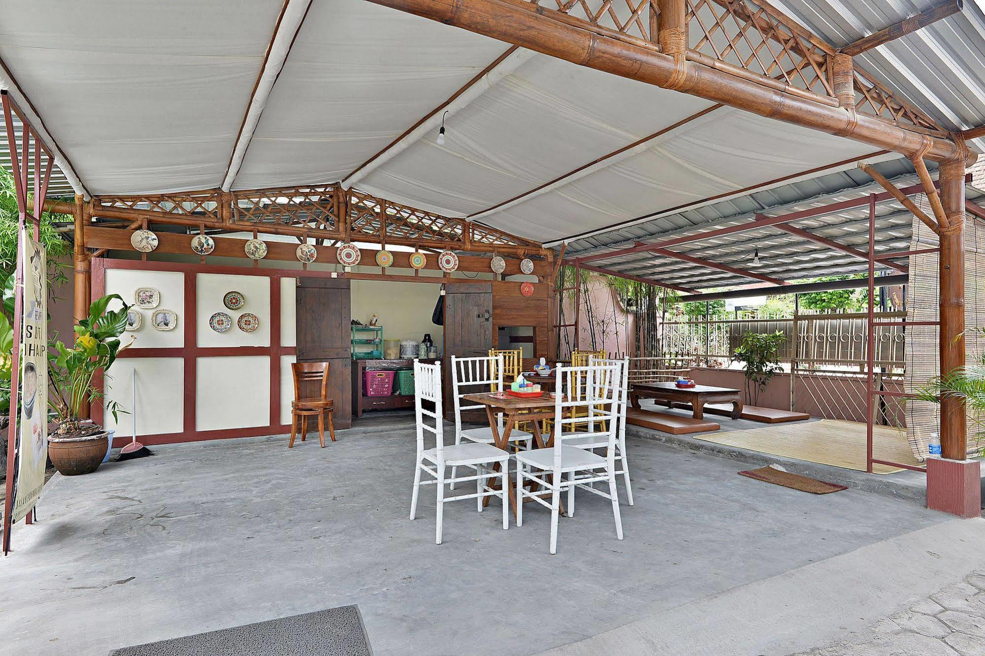 Zen Rooms Panembahan Kraton Yogyakarta Exterior foto